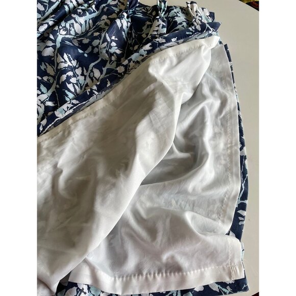 Vintage 70s pleated curtain, blue, white, soft pink floral, bedroom panel, for 1 - Picture 6 of 9